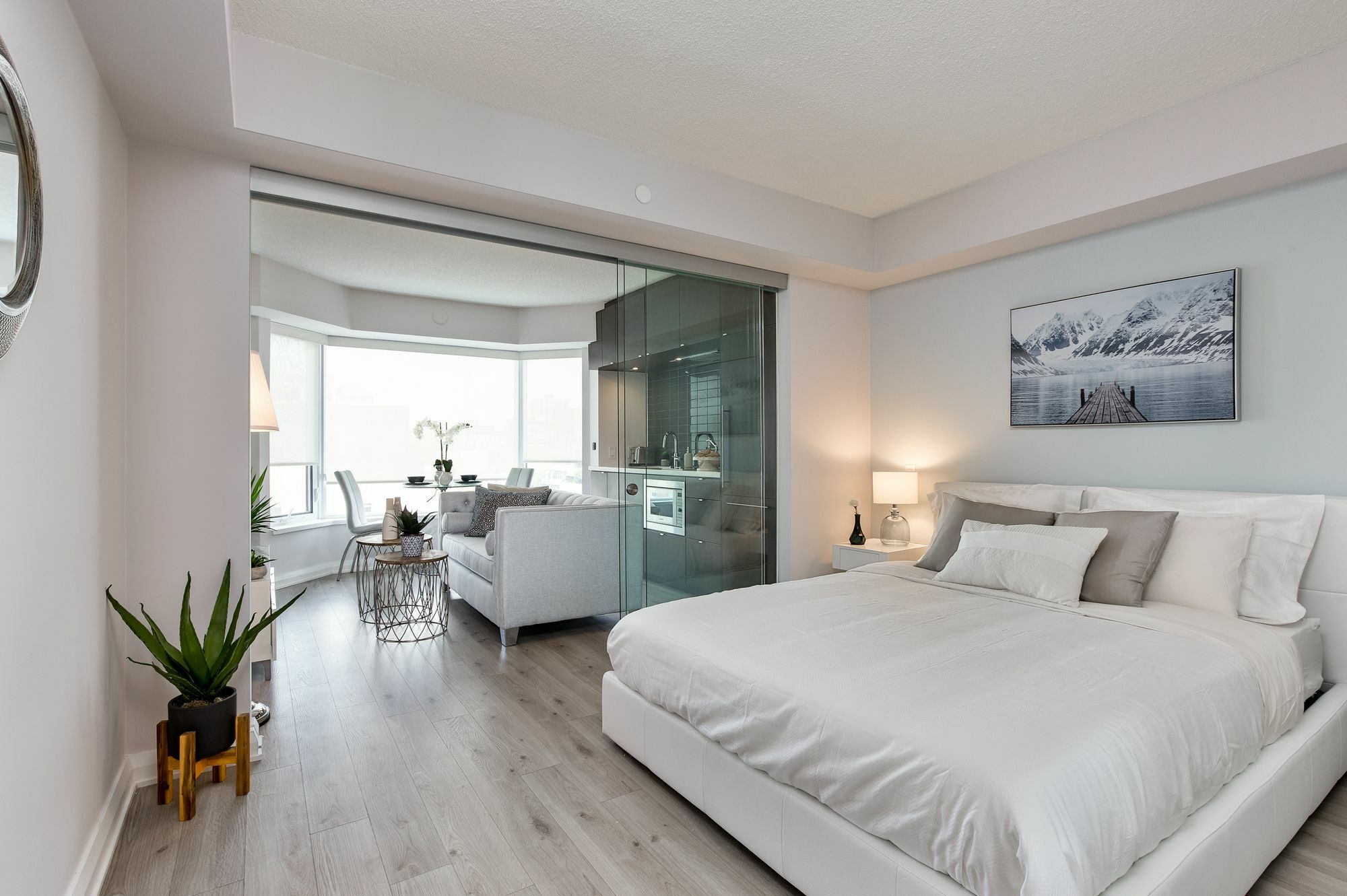 Quickstay - Class In Yorkville Hotel 4*