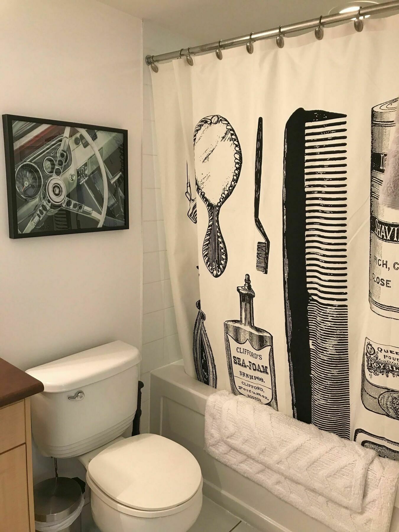 Applewood Apartment *