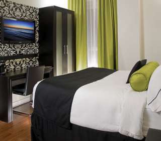 Victoria Hotel 3*