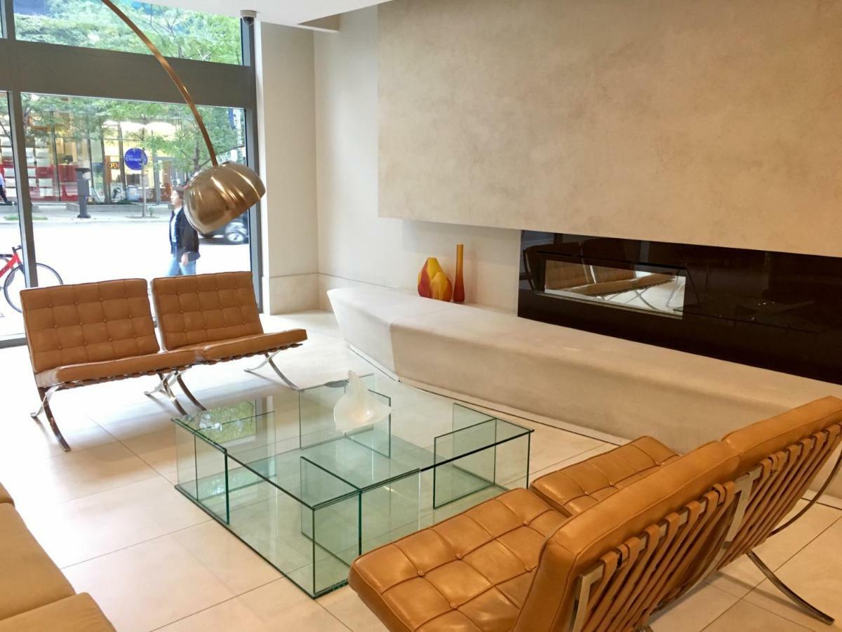 Altitude Suites Bay Street - Holiday Bonus - Free Parking Toronto