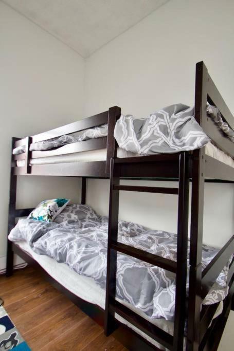 Hostel The Parkdale Toronto