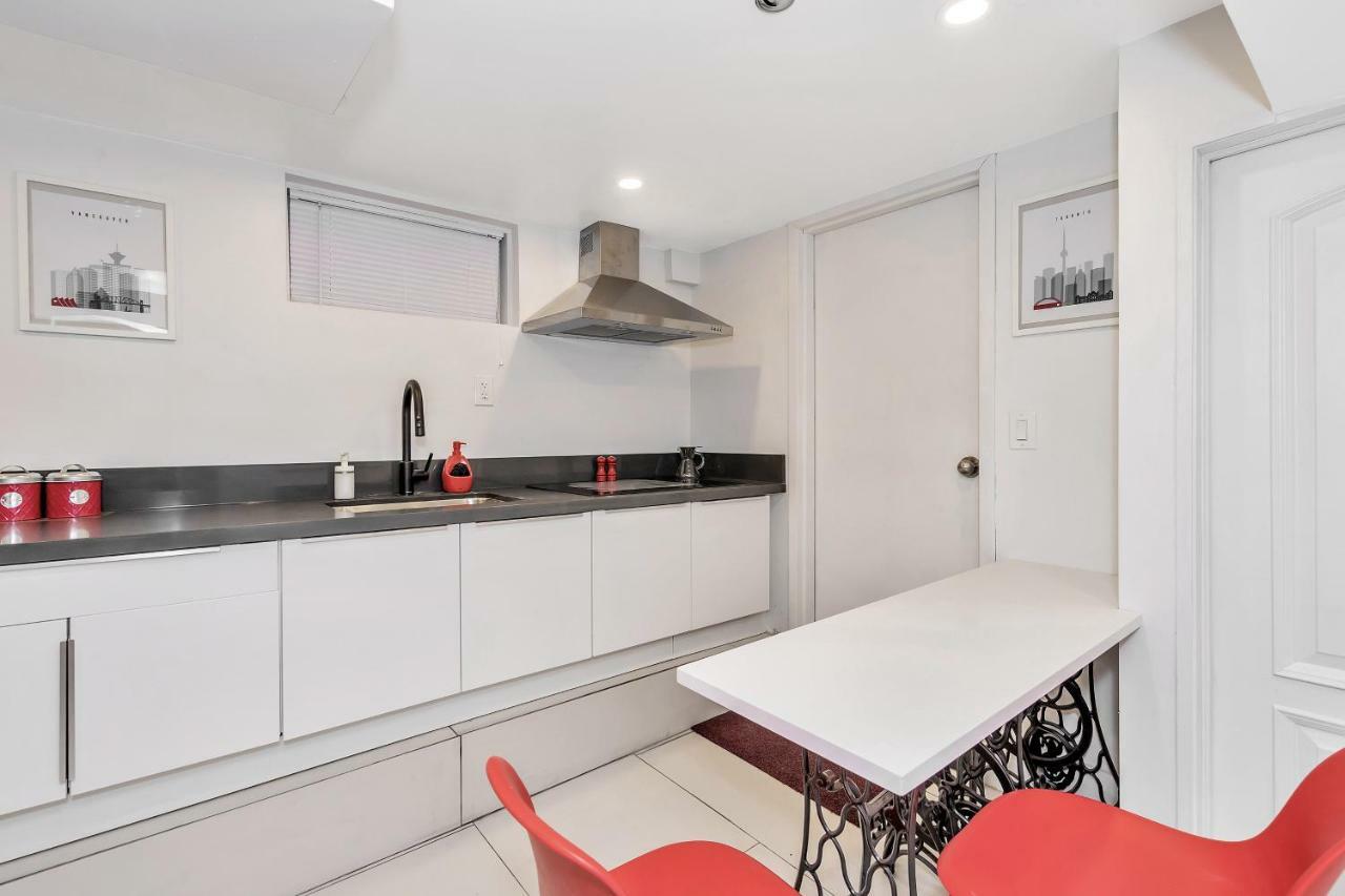 West Lynn Park Apartment Toronto