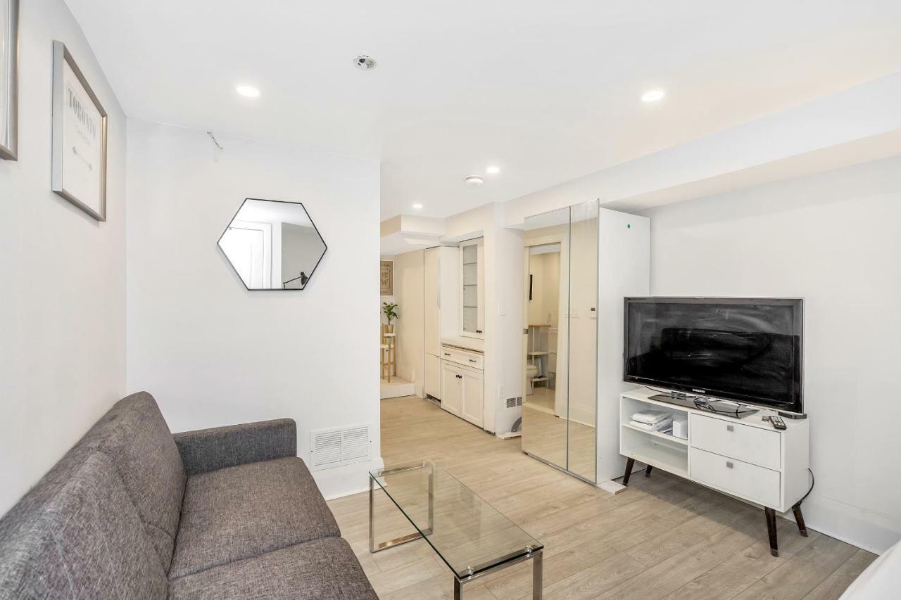 West Lynn Park Apartment