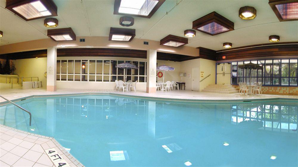 Hotel Plaza Airport 3*