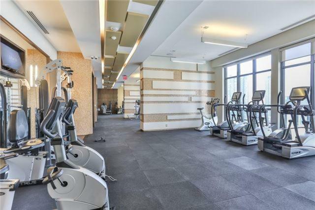 Apartment Downtown Cn Tower Suites