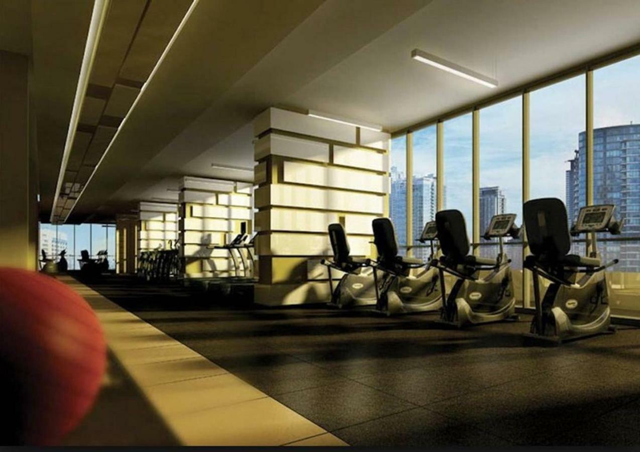 Downtown Cn Tower Suites *