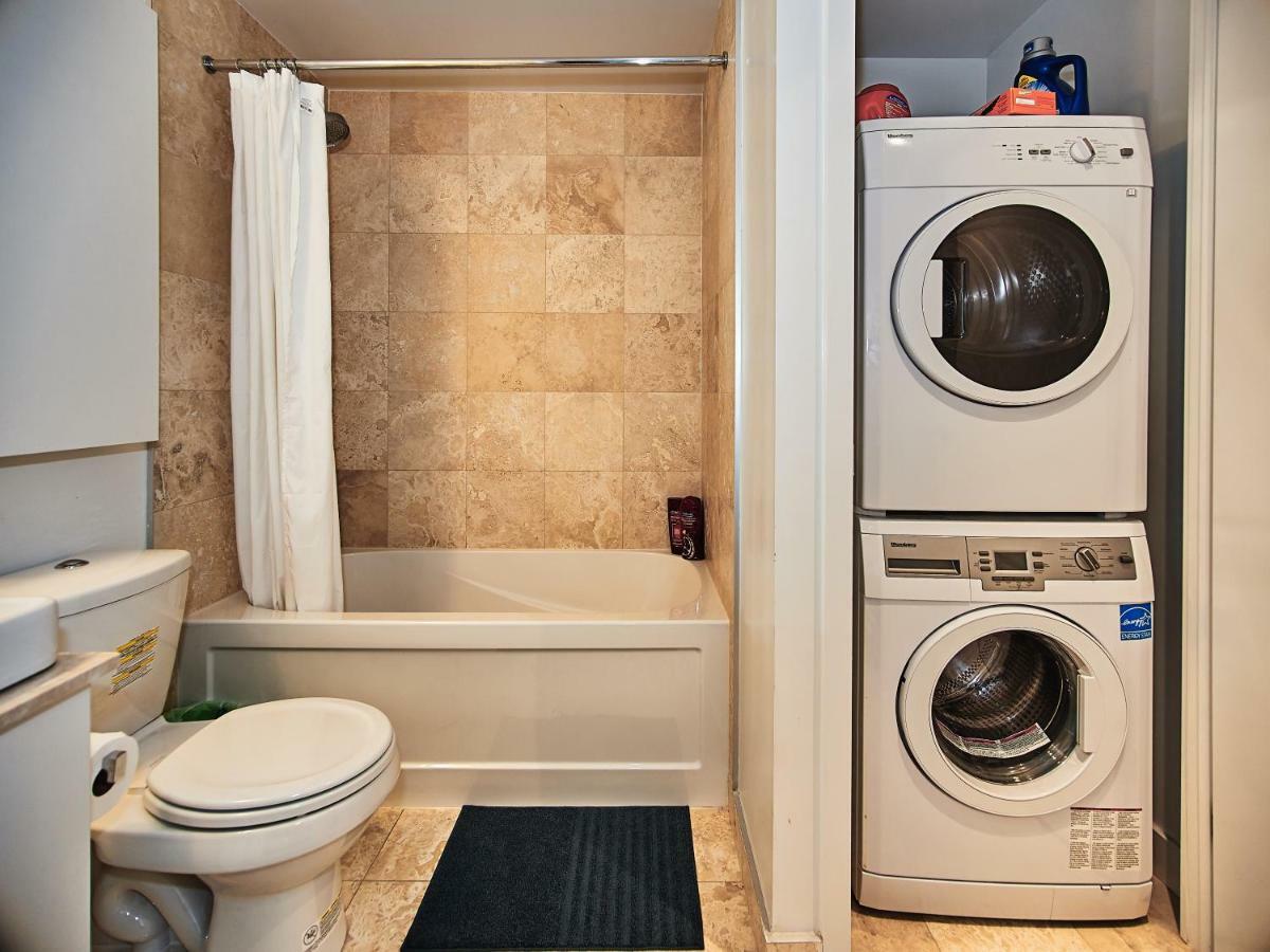 Apartment Ice Suites Toronto