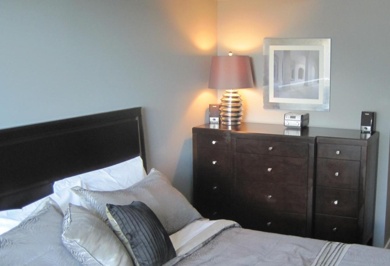 Skydome Furnished Residences Toronto
