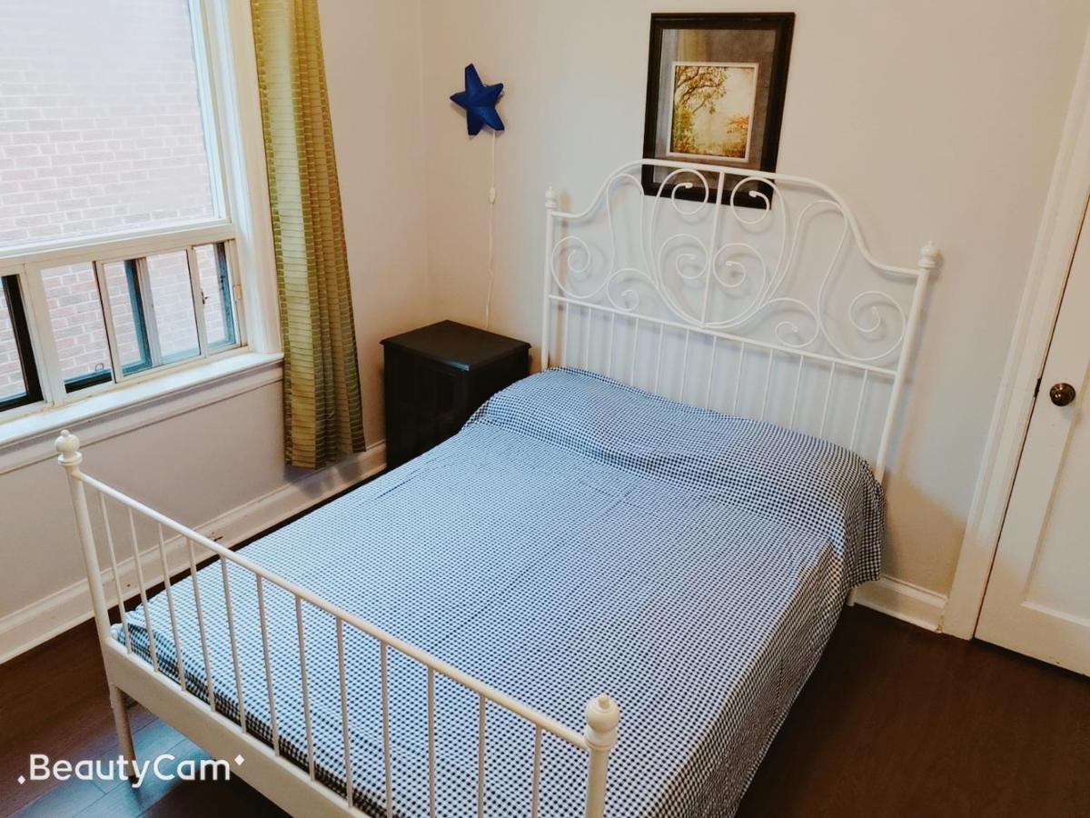 Locarno Hostel Toronto