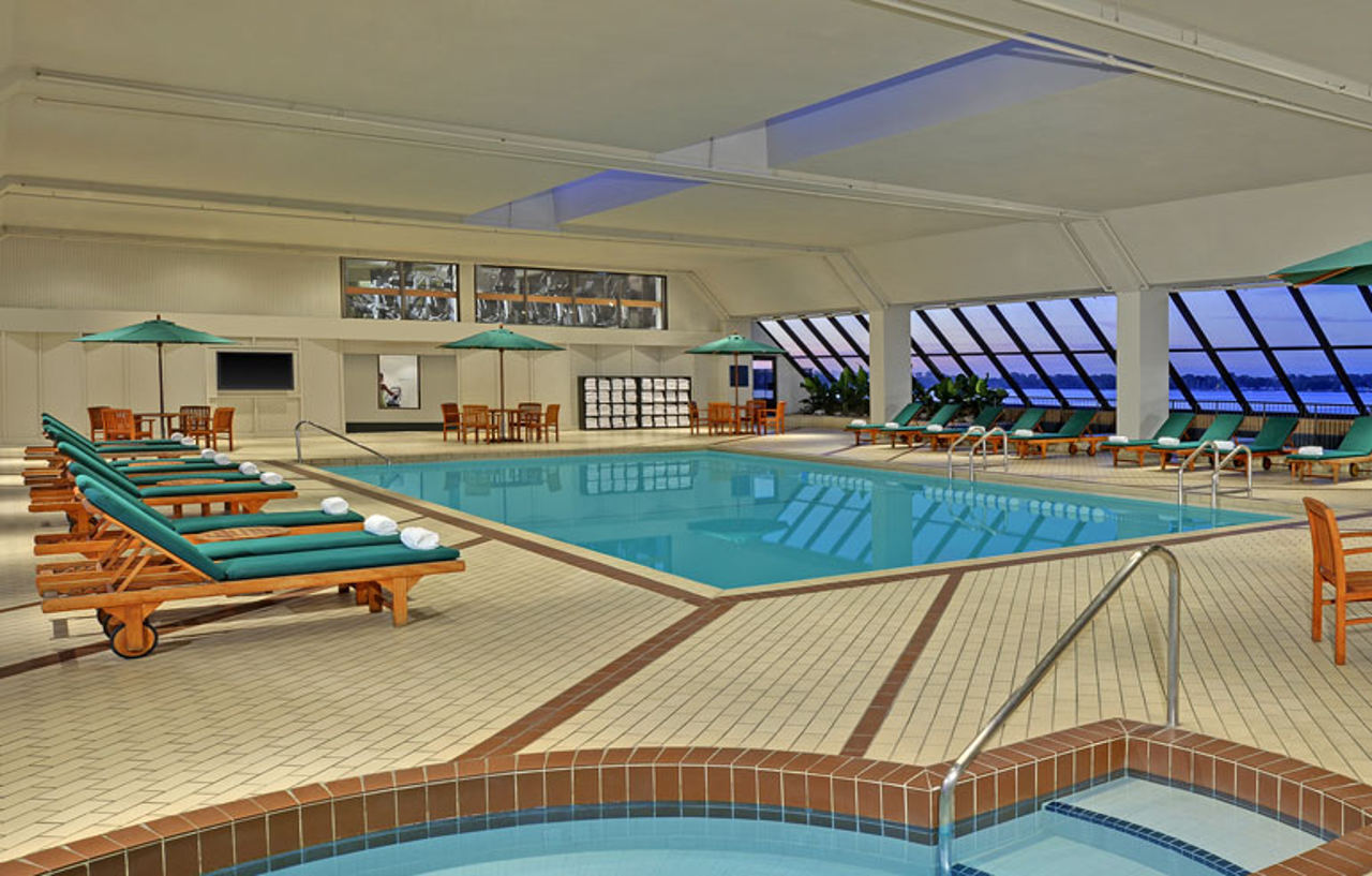 Hotel The Westin Harbour Castle, 4*