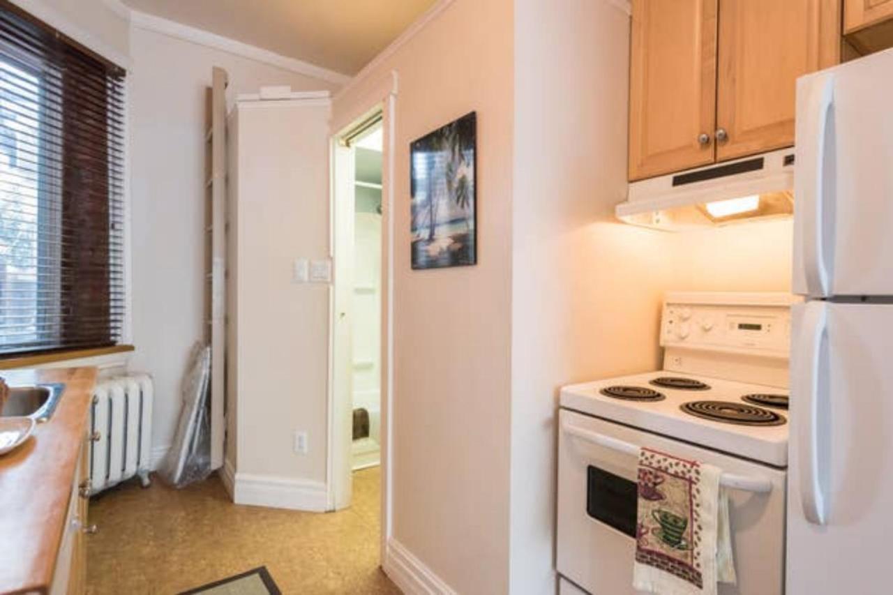 Spacious Bachelor Studio Apt