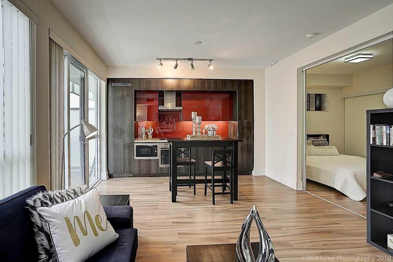 Downtown Cn Tower Suites Apartment