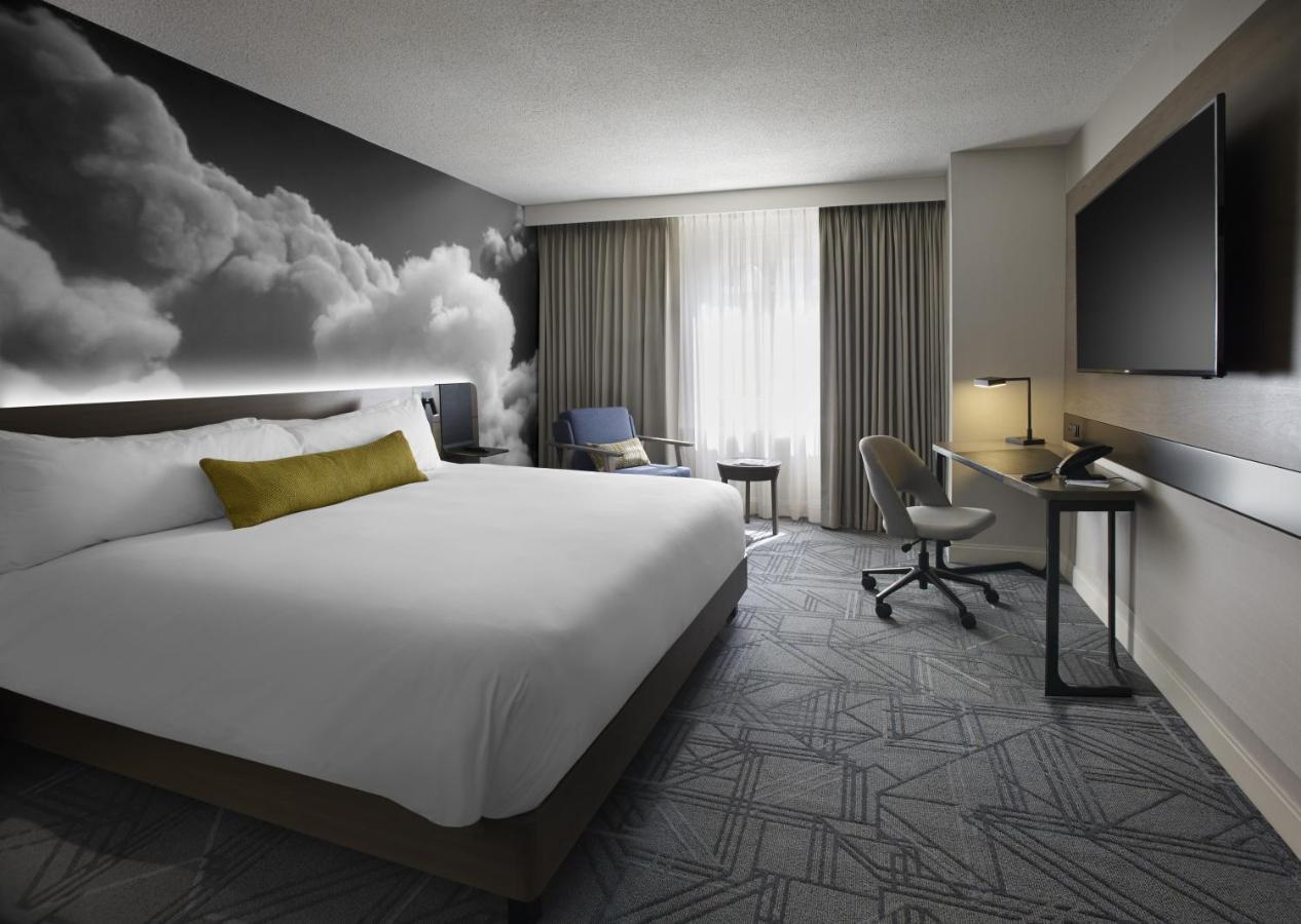 The Novotel Centre Toronto