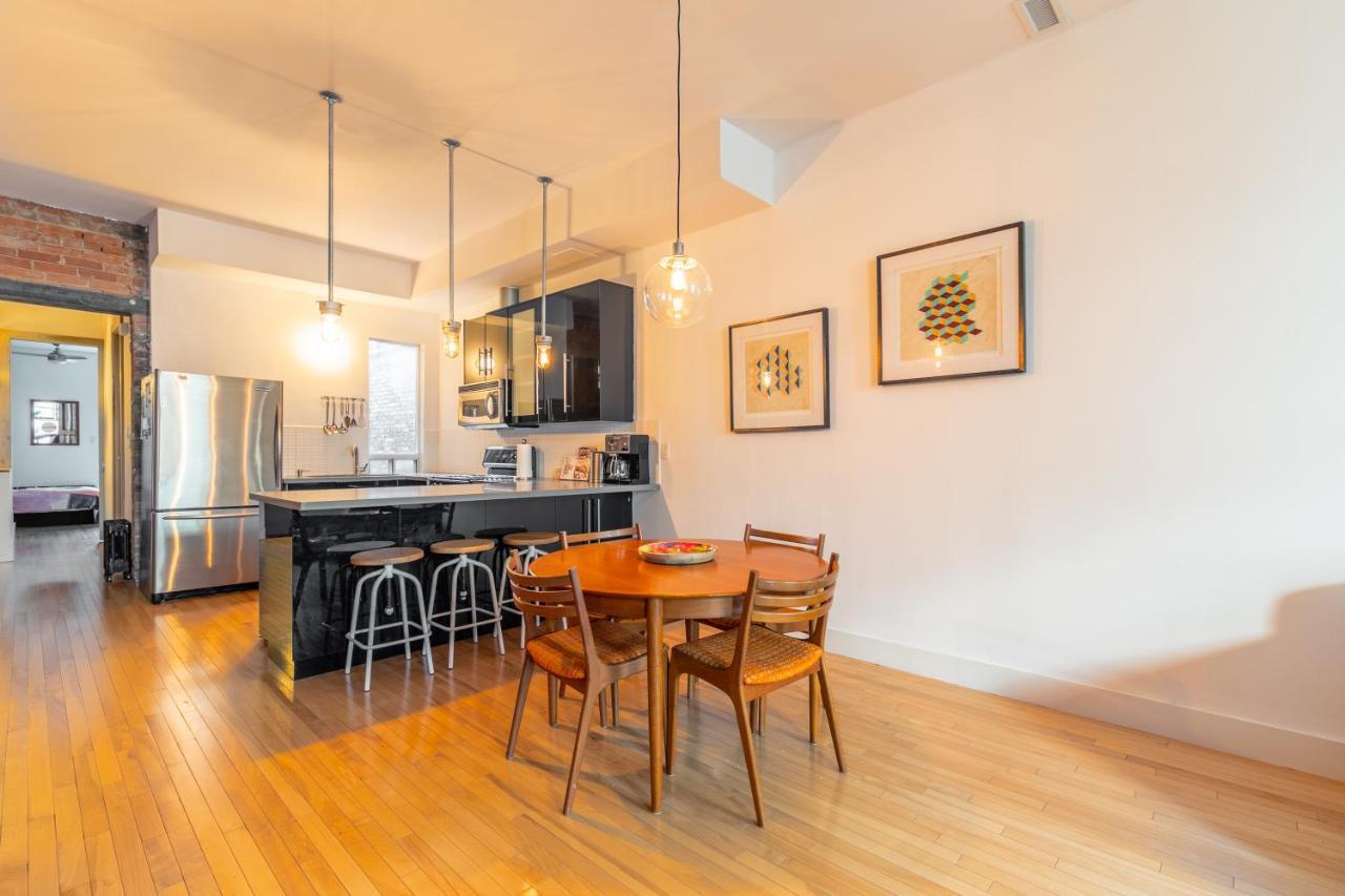 Gorgeous Park House W Parking On Queen West Apartment Toronto