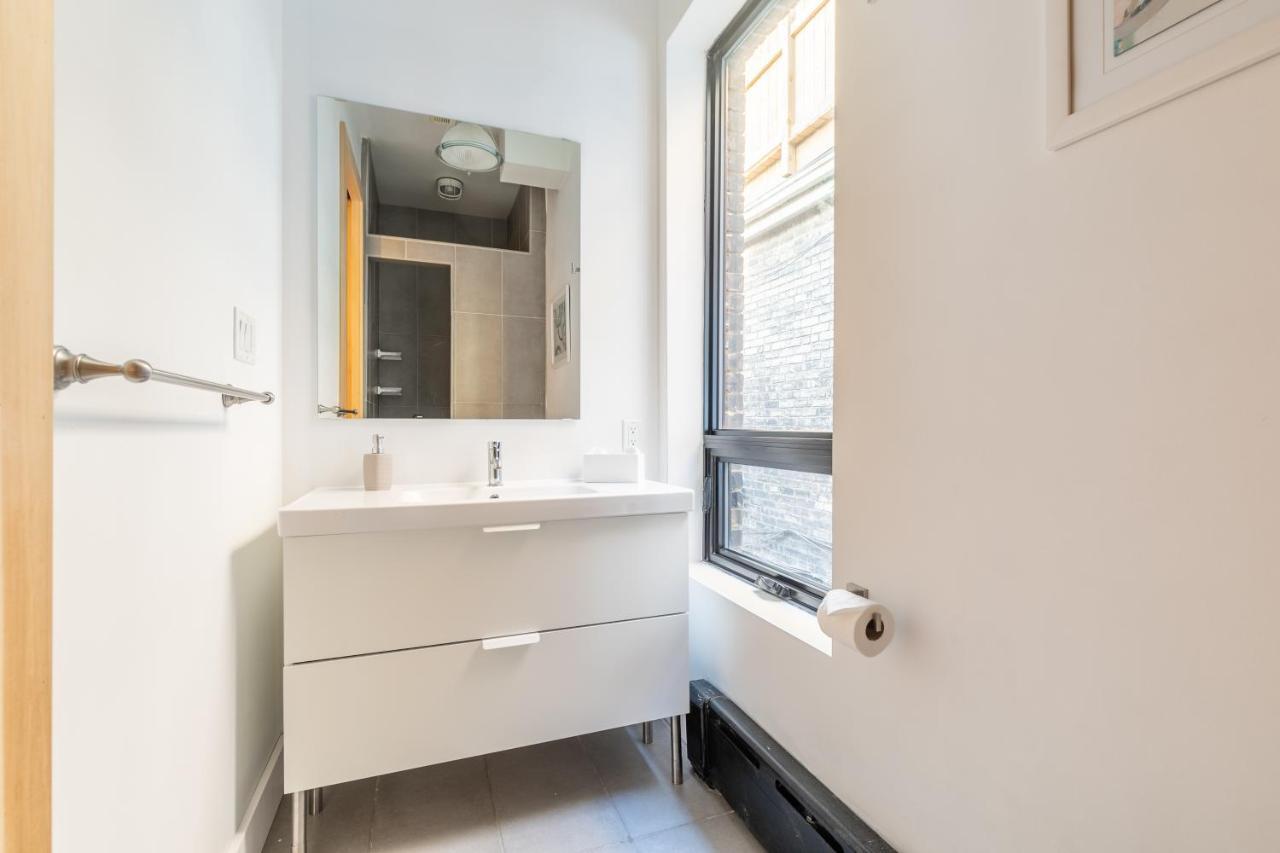 Gorgeous Park House W Parking On Queen West