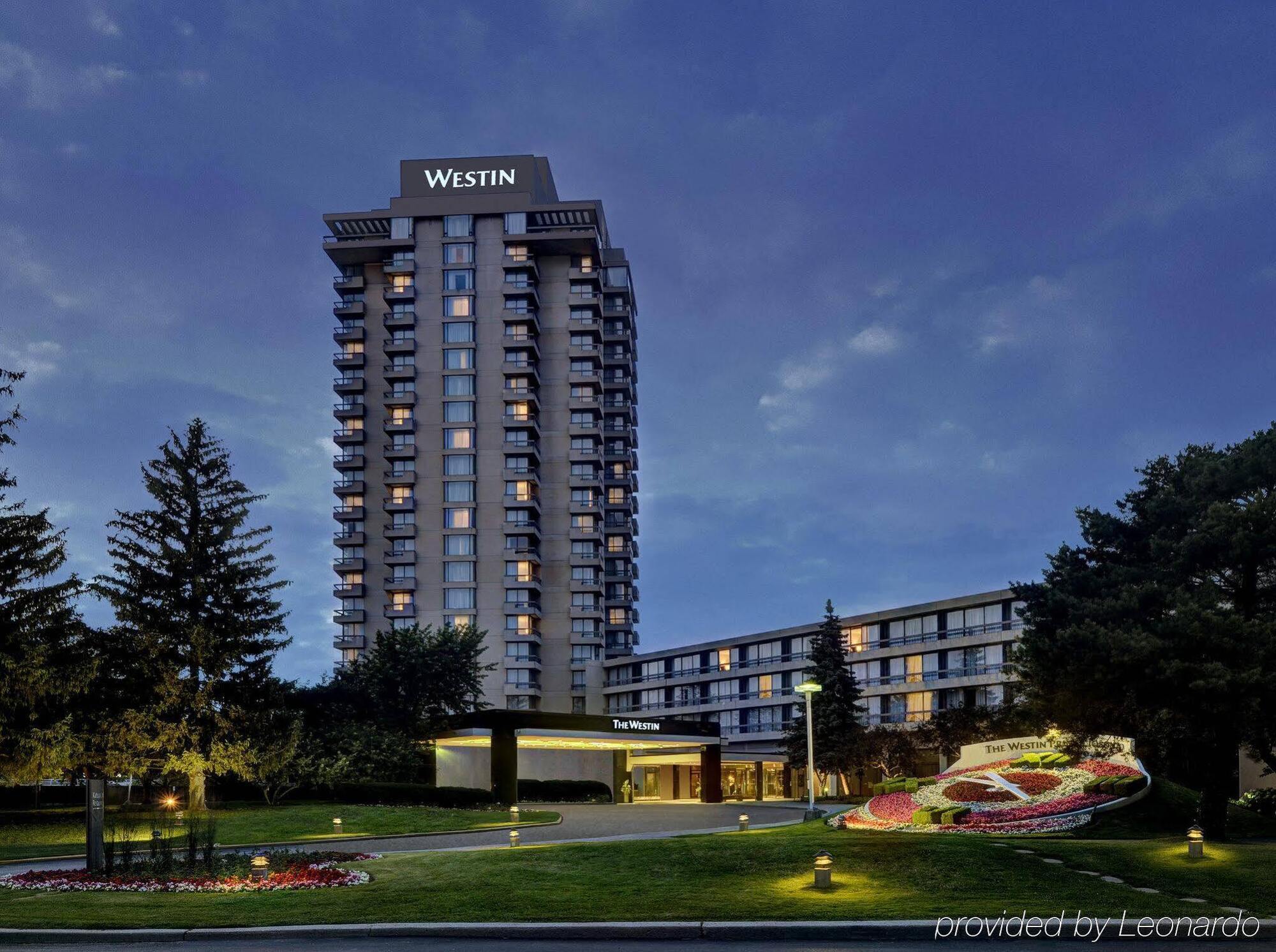 Pan Pacific Hotel 4*