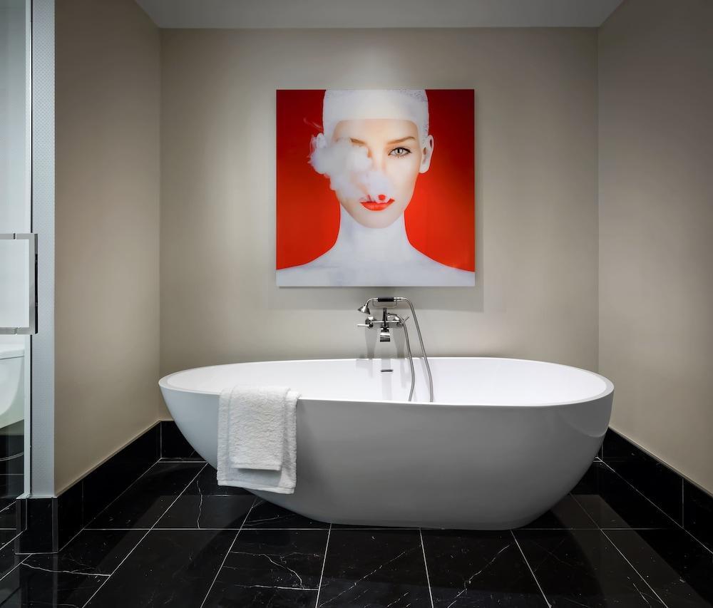 Bisha, A Luxury Collection Hotel, Hotel 5*