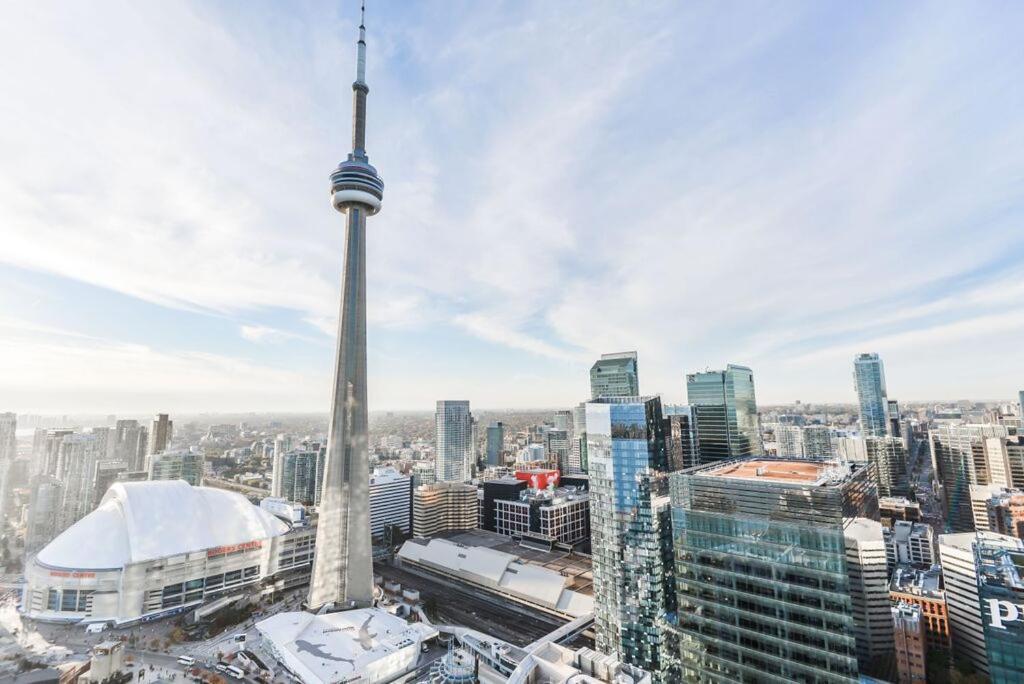 Apartment Downtown Toronto 56Th Floor Furnished Rental Monthly Available *