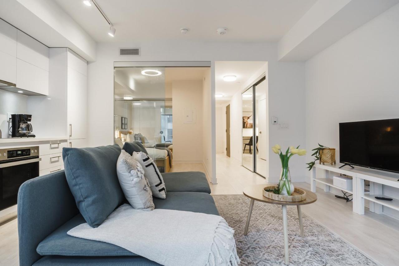 Apartment Sarkar Suites - Cumberland St. Toronto