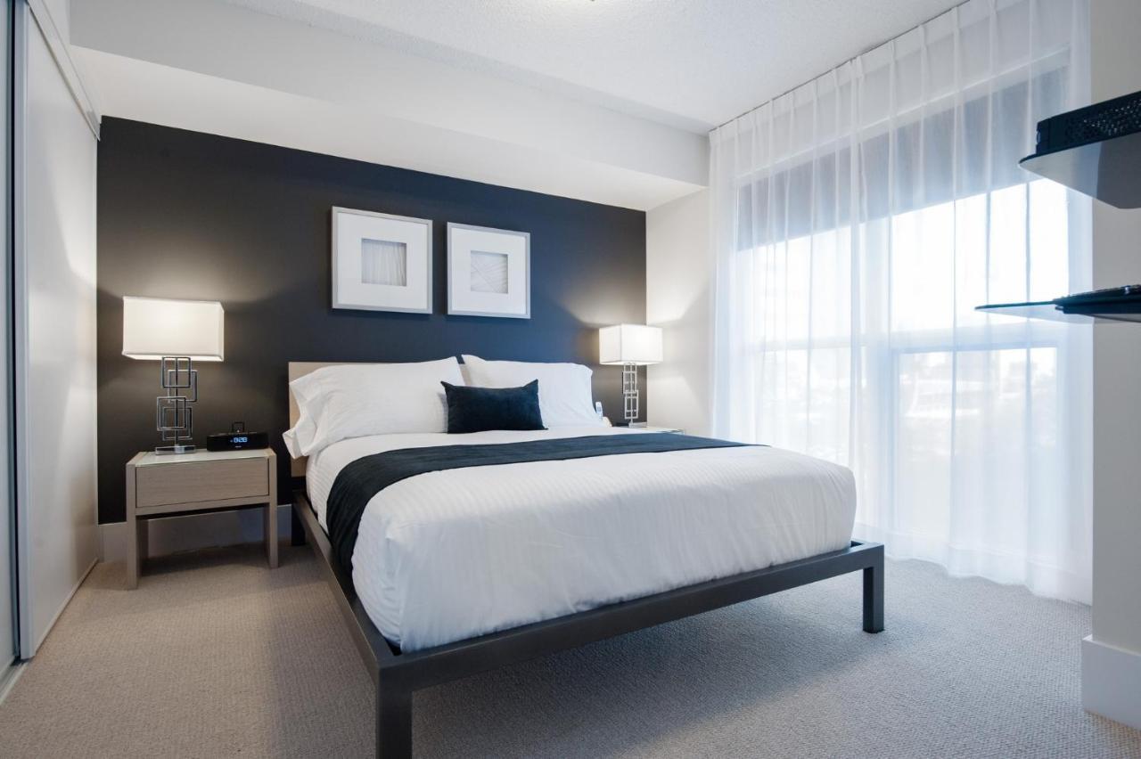 Delsuites - 300 Front Street - 30 Night Stays 5* Toronto