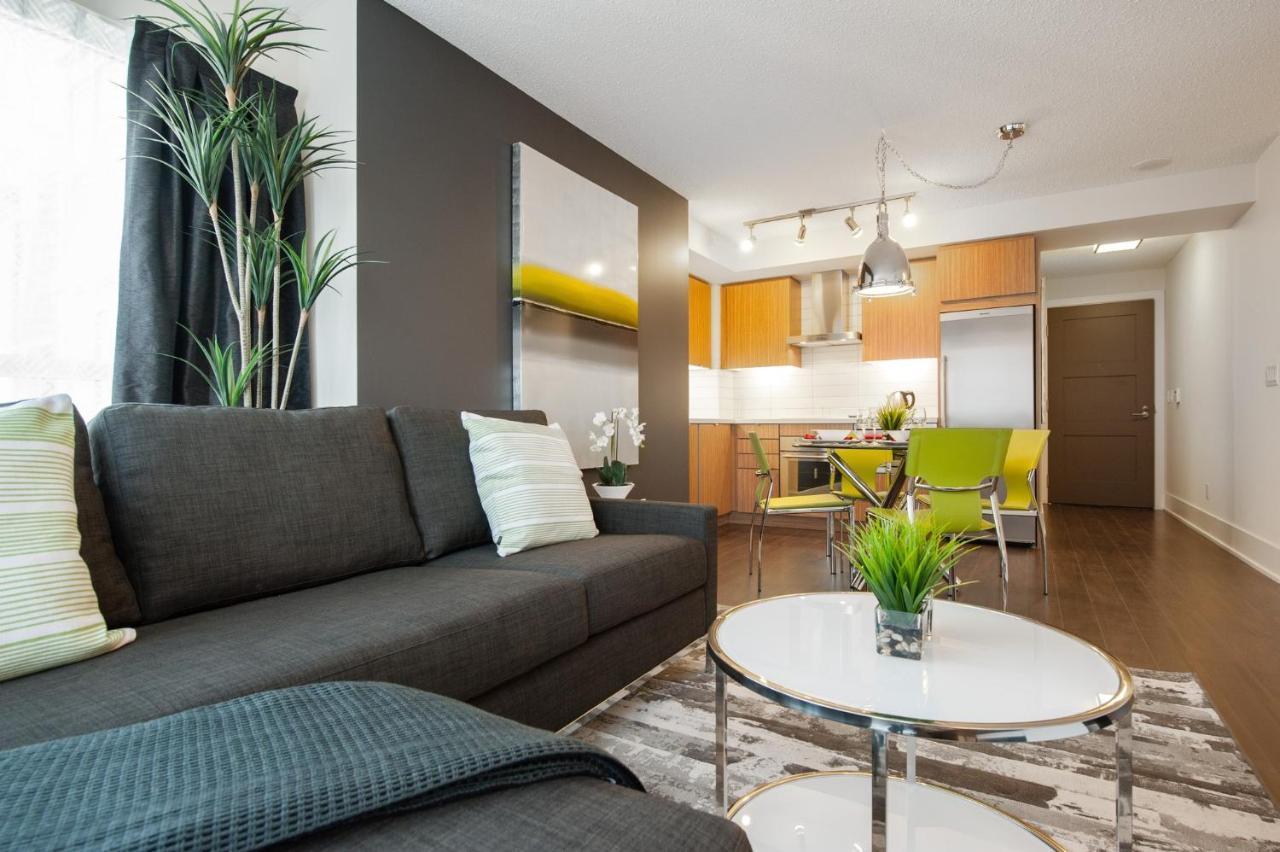 Delsuites - 300 Front Street - 30 Night Stays Toronto