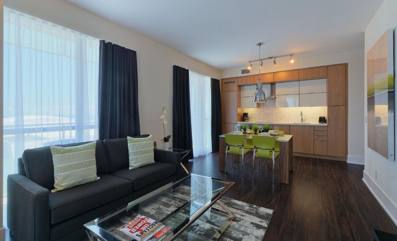 Delsuites - 300 Front Street - 30 Night Stays