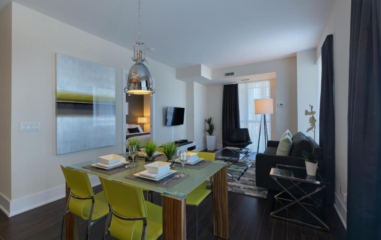 Hotel Delsuites - 300 Front Street - 30 Night Stays Toronto