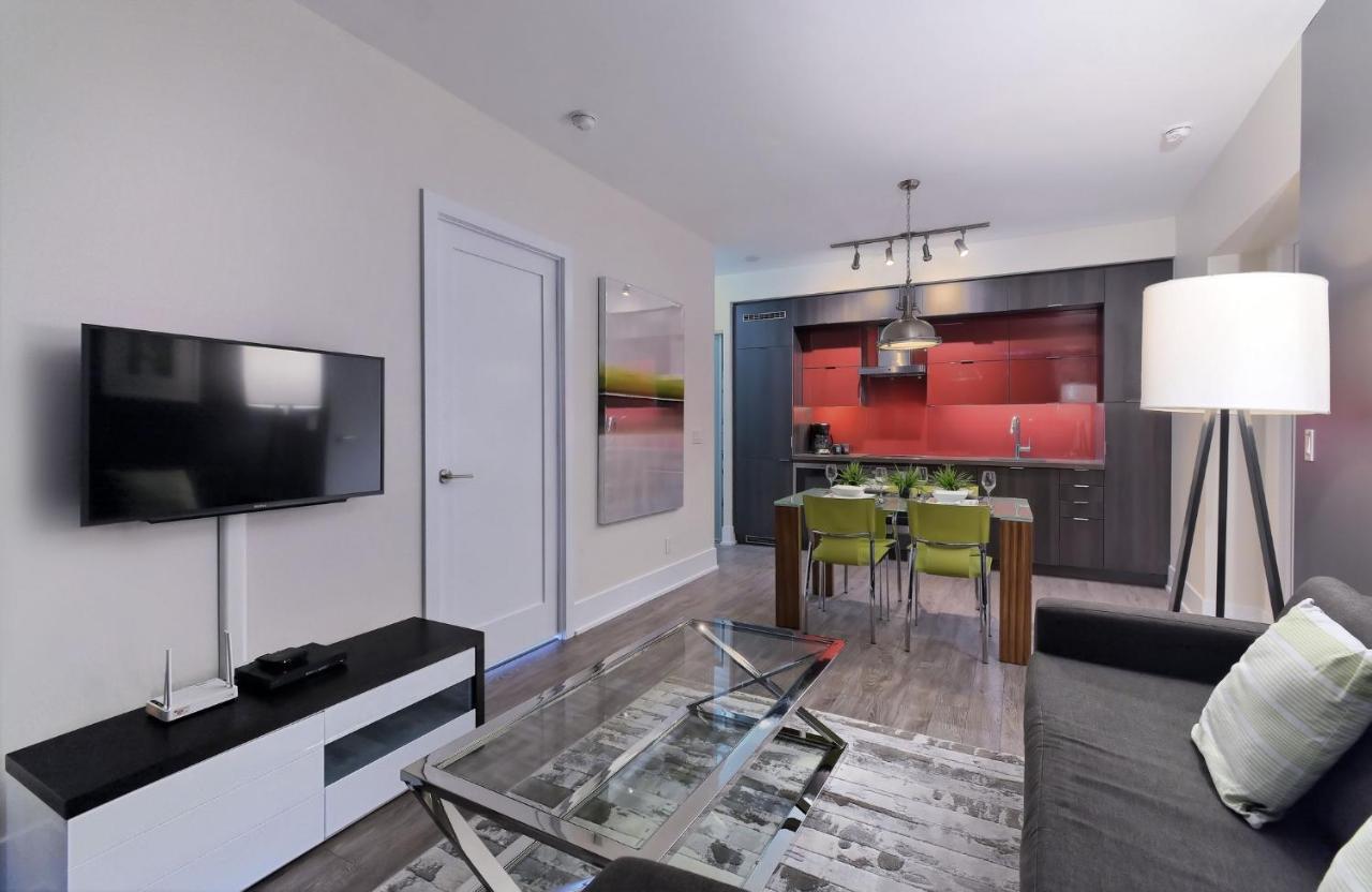 Delsuites - 300 Front Street - 30 Night Stays