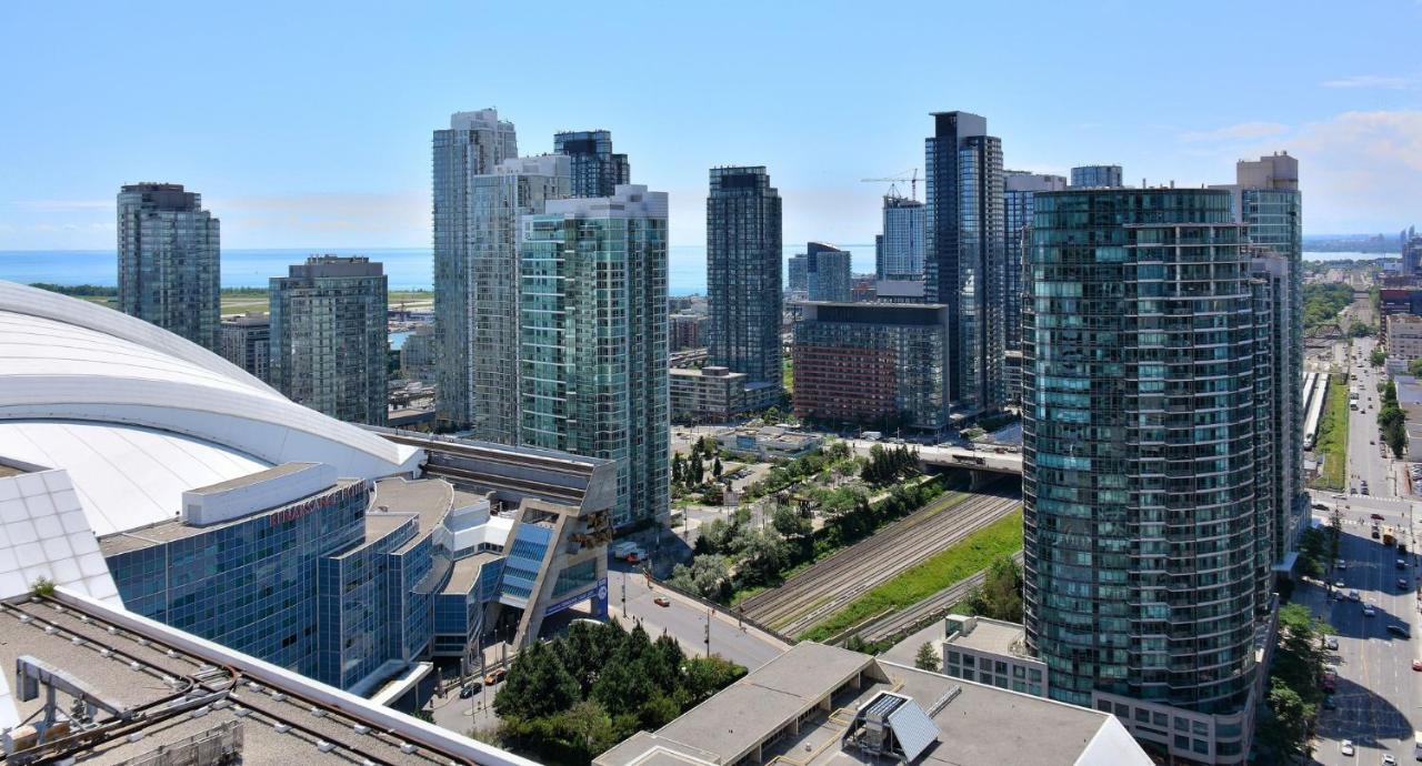 Delsuites - 300 Front Street - 30 Night Stays 5* Toronto