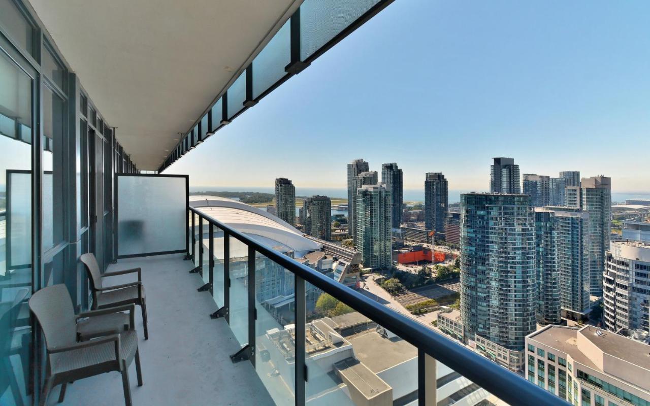 Delsuites - 300 Front Street - 30 Night Stays