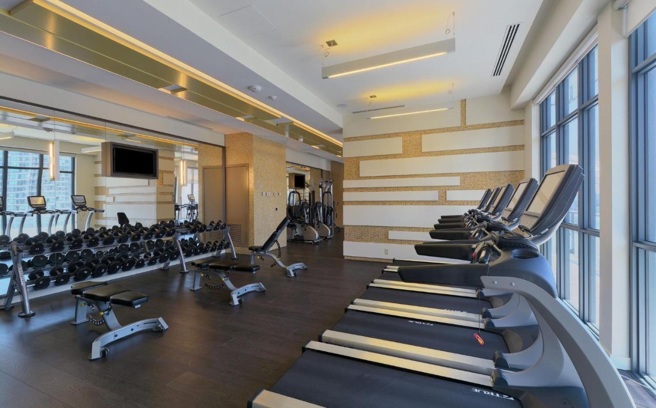 Delsuites - 300 Front Street - 30 Night Stays Hotel Toronto