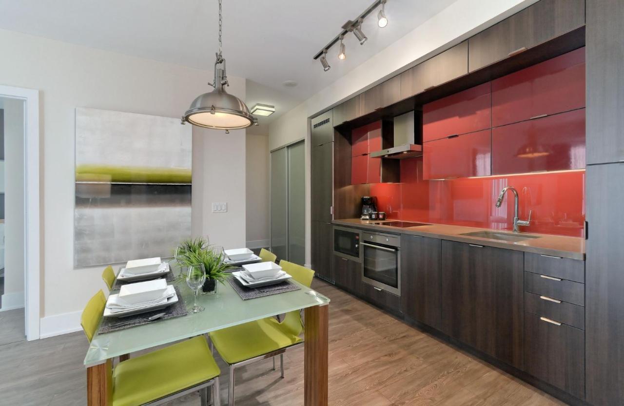 Hotel Delsuites - 300 Front Street - 30 Night Stays 5*