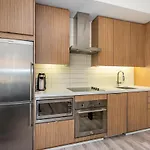 Toronto Rooms And Suites Condos