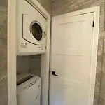 Yonge And Finch Subway !Q Spacious & Quiet Private Bdr With Shared Bathroom