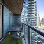 Cityscape 1Br Condo With Private Balcony Amd Wfh Setup