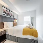 Kensington Place Property