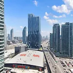 Lux 1 Br-Den Dwtn Condo Near Cn Tower With Parking