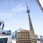 Deluxe Cn Tower View Freeparking Primedt Location F1
