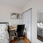 Eglinton West Guest Suite