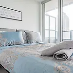 Luxury Properties Close To Rogers Center In Toronto Downtown Core