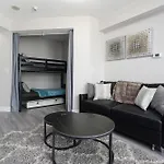 Simply Comfort Suites - One Plus Den Apartment With Scotiabank Arena View
