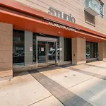 Nobu Suites - Toronto\'S Entertainment District