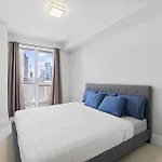 2Bedroom Cn Tower And Water Views - Free Parking - Rooftop Pool