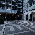Lux 300 Front Suites Cn Tower View & Free Parking