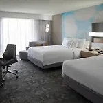 Courtyard By Marriott Toronto Airport