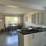 Ensuite Queen Room Sunshine & Convenience Near Finch Station