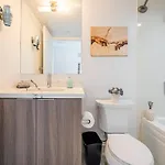 Luxury Condo In Downtown Toronto