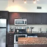 Rs Suites - Fort York Blvd