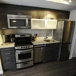 Queen Street 2 Bed Apartment