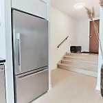 Guestbnb - 2 Storey 3Br Condo Entertainment Dist.